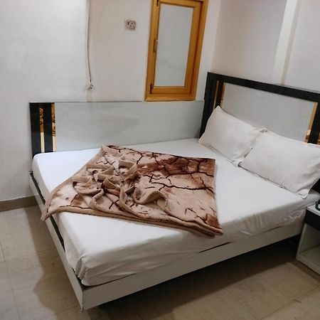 ניו דלהי Hotel Geetanjali Inn מראה חיצוני תמונה