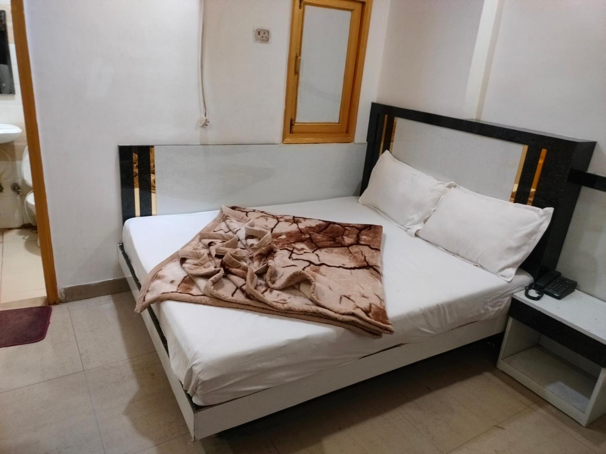 ניו דלהי Hotel Geetanjali Inn מראה חיצוני תמונה