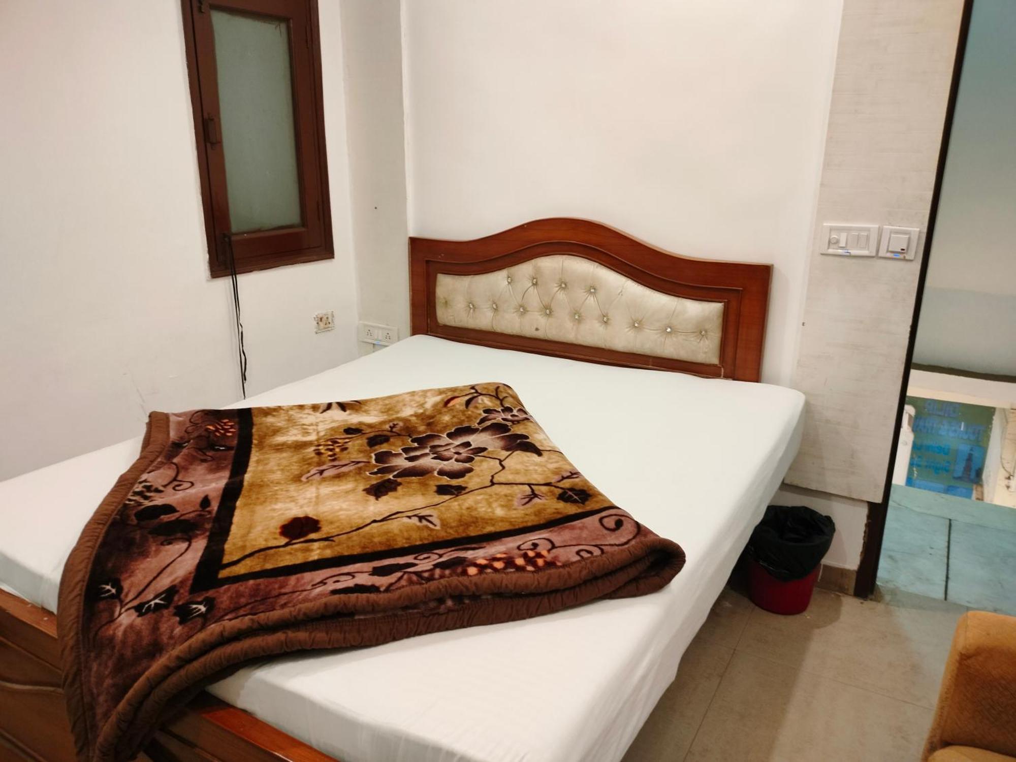 ניו דלהי Hotel Geetanjali Inn מראה חיצוני תמונה